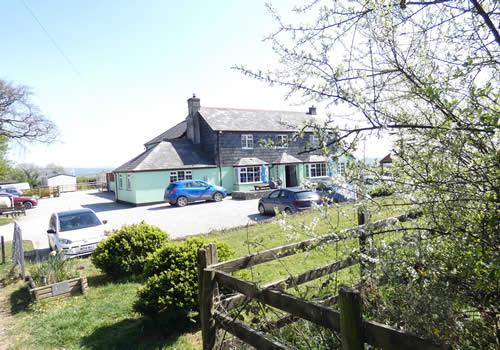 Photo Gallery Image - Frog and Bucket Pub in South Petherwin village